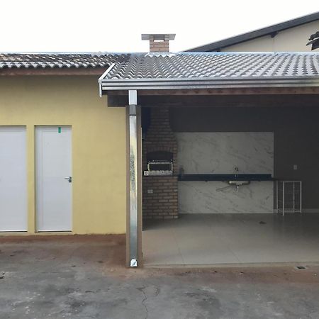 Vila Bela Casa Com Churrasqueira E Estacionamento Olímpia Exteriér fotografie